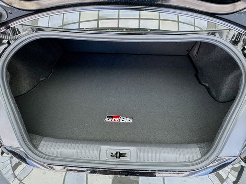 Used 2024 Toyota GR86 Premium w/ Performance Package RWD image 16