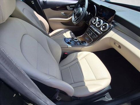 Used 2021 Mercedes-Benz C 300 4MATIC Sedan image 18
