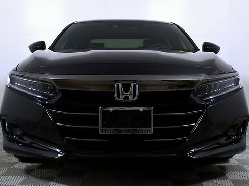 Used 2022 Honda Accord Sport image 5