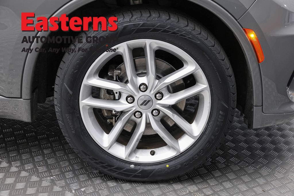 Used 2024 Dodge Durango GT RWD image 34