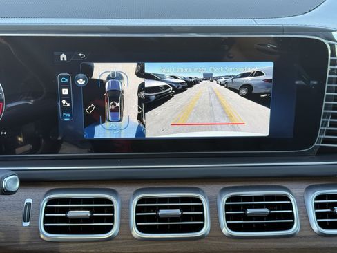 New 2026 Mercedes-Benz GLS 63 AMG 4MATIC image 25