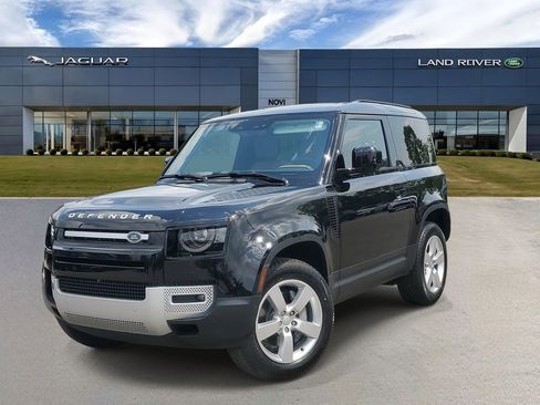 Used 2025 Land Rover Defender 90 S image 1