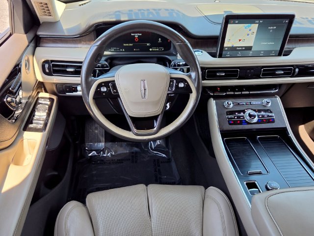 Used 2020 Lincoln Aviator Reserve w/ Equipment Group 202A AWD/4WD image 14