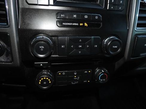 Used 2018 Ford F150 XLT RWD image 23