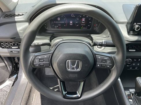 Used 2025 Honda Accord SE image 27