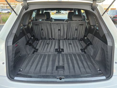 Used 2025 Audi Q7 3.0T Premium Plus image 16