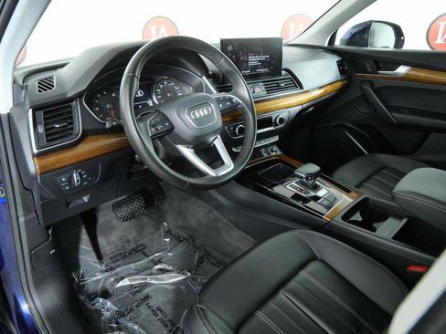 Used 2023 Audi Q5 2.0T Premium w/ Convenience Package AWD/4WD image 16