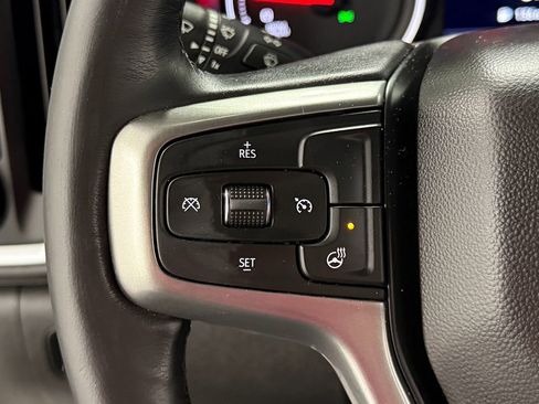 Used 2022 Chevrolet Silverado 2500 LT w/ Convenience Package image 17