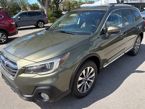 Used 2019 Subaru Outback 3.6R Touring image 3