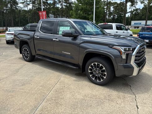 New 2026 Toyota Tundra Limited AWD/4WD image 9