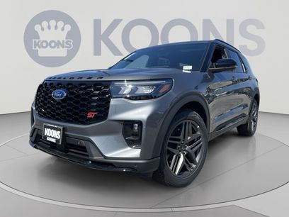 New 2026 Ford Explorer ST w/ Sun And Sound Package