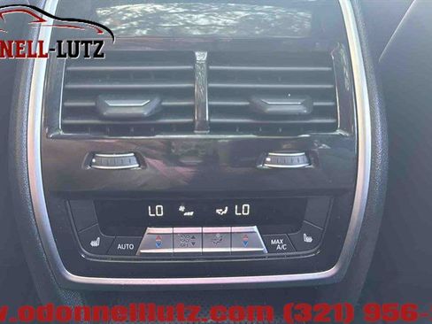 Used 2024 BMW X7 xDrive40i w/ Executive Package AWD/4WD image 32