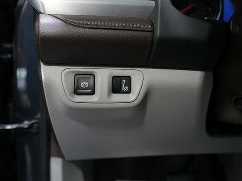 Used 2020 GMC Acadia SLT w/ Premium Package AWD/4WD image 13