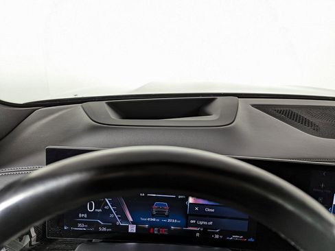 Certified 2024 BMW X5 xDrive40i w/ M Sport Package image 17