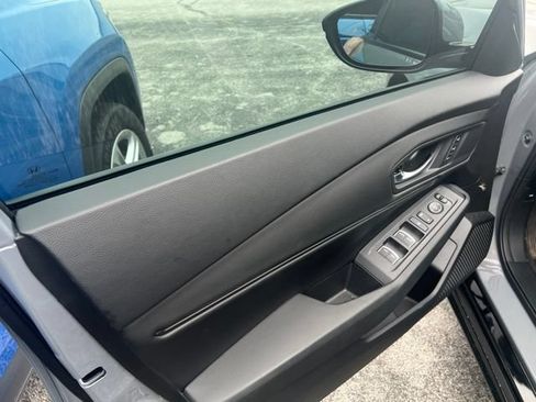 Used 2025 Honda Accord EX-L image 5