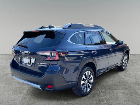 Certified 2025 Subaru Outback Touring XT image 5