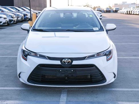 Certified 2024 Toyota Corolla LE FWD image 2