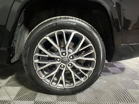 Used 2021 Jeep Grand Cherokee L Summit AWD/4WD image 52