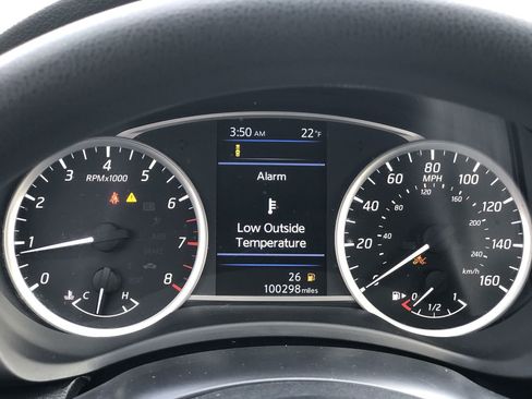 Used 2019 Nissan Sentra S image 23