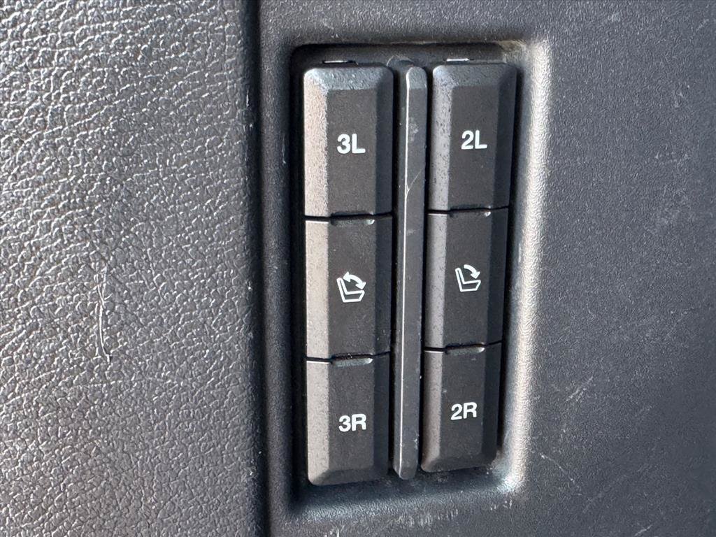 Used 2022 Ford Expedition Limited AWD/4WD image 12