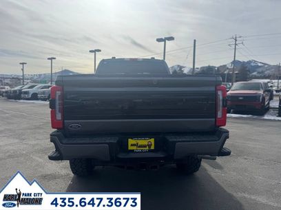 New 2026 Ford F350 Platinum w/ Tremor Off-Road Package