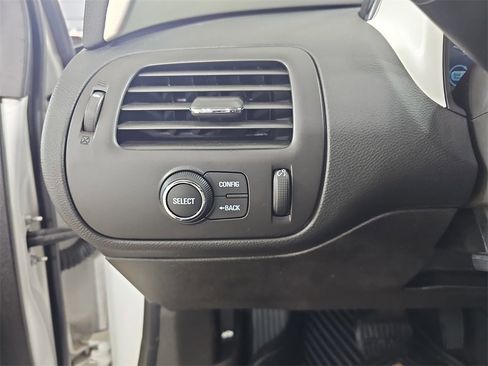 Used 2012 Chevrolet Volt image 28