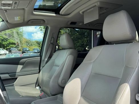 Used 2014 Honda Odyssey EX-L image 24