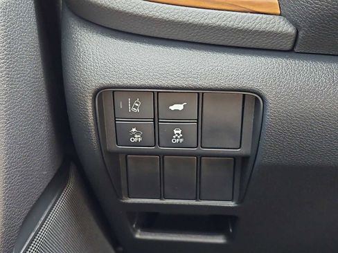 Certified 2018 Honda CR-V Touring image 11