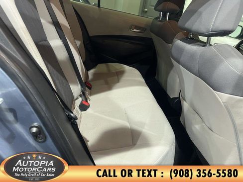 Used 2020 Toyota Corolla LE image 12