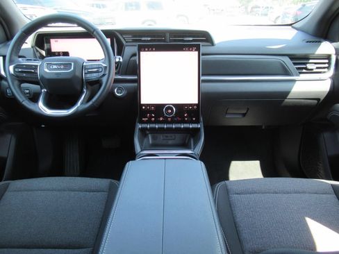 Used 2026 GMC Terrain Elevation FWD image 12