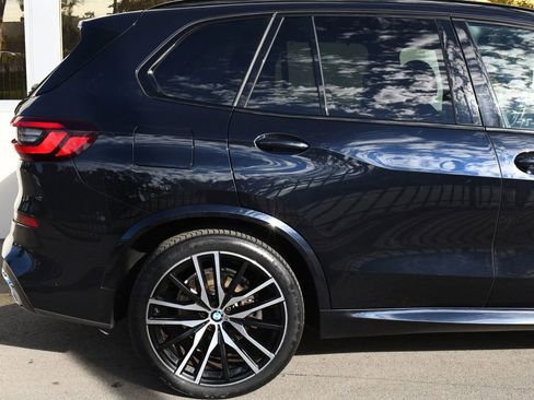 Used 2022 BMW X5 xDrive40i w/ M Sport Package image 5