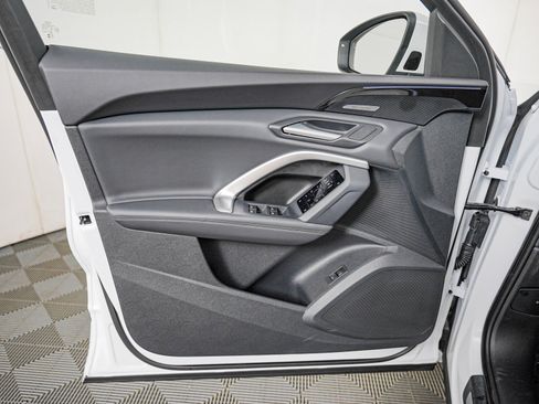 Certified 2025 Audi Q5 Premium Plus w/ Premium Plus AWD/4WD image 23