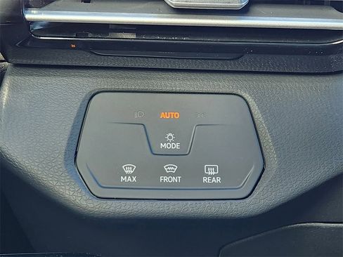 New 2026 Volkswagen ID.4 Pro image 16