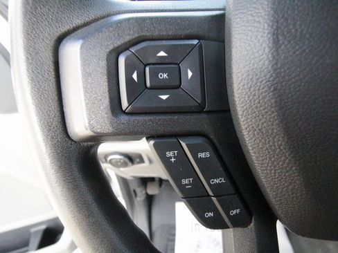 Used 2021 Ford F550 4x4 Regular Cab Super Duty image 25