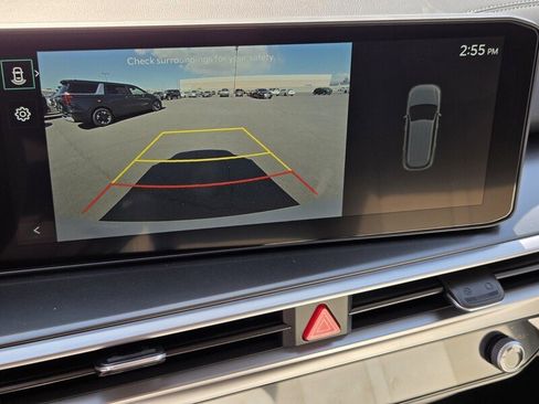 New 2026 Kia Sorento S FWD image 13