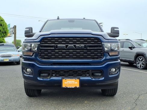 Certified 2024 RAM 2500 Big Horn w/ Night Edition AWD/4WD image 2