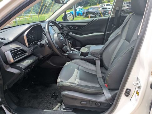 Used 2025 Subaru Outback Onyx Edition AWD/4WD image 22
