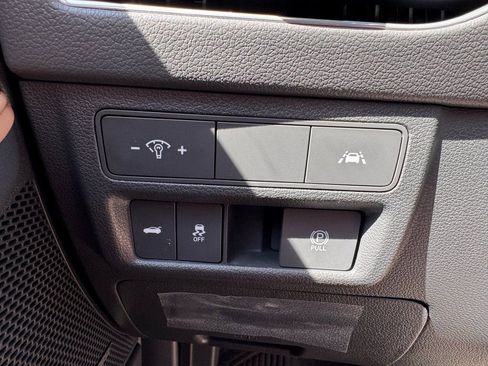 Used 2023 Hyundai Sonata Limited image 31