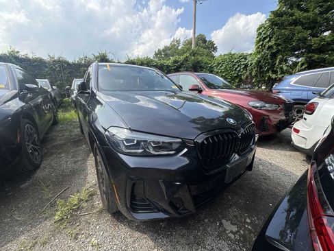 Used 2024 BMW X3 xDrive30i w/ M Sport Package AWD/4WD image 2