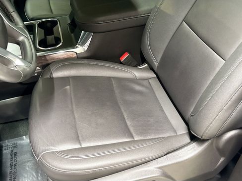 Used 2025 Chevrolet Silverado 2500 LTZ w/ Trail Boss Package image 23