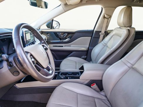 Used 2021 Lincoln Corsair Reserve w/ Equipment Group 201A image 20