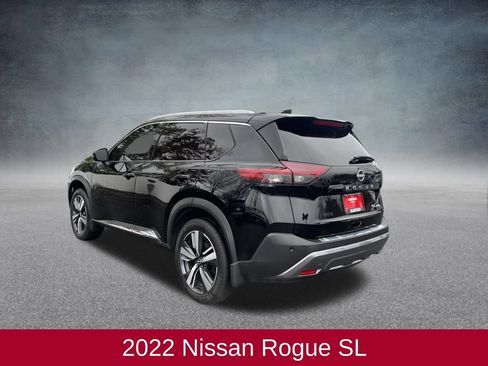 Used 2022 Nissan Rogue SL image 3