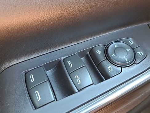 Used 2022 GMC Acadia SLT w/ Technology Package image 24