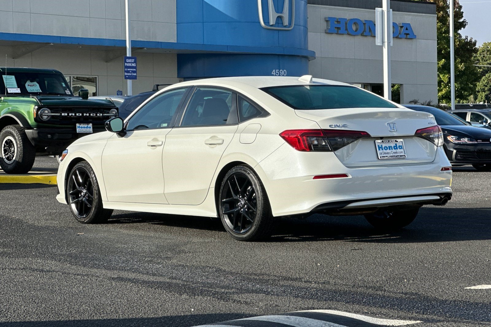 Used 2024 Honda Civic Sport image 3