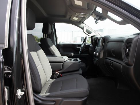 Used 2024 GMC Sierra 1500 Pro w/ Graphite Edition AWD/4WD image 11