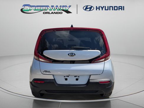 Used 2020 Kia Soul LX FWD image 7