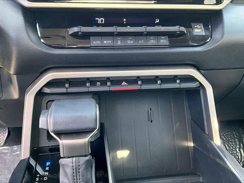 Used 2024 Toyota Tundra SR5 image 31