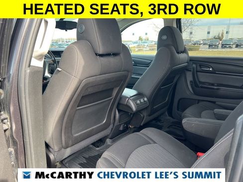 Used 2017 Chevrolet Traverse LT w/ Style and Technology Package image 37