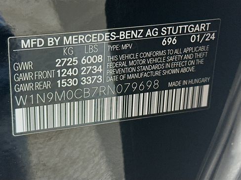 Used 2024 Mercedes-Benz EQB 250+ image 12