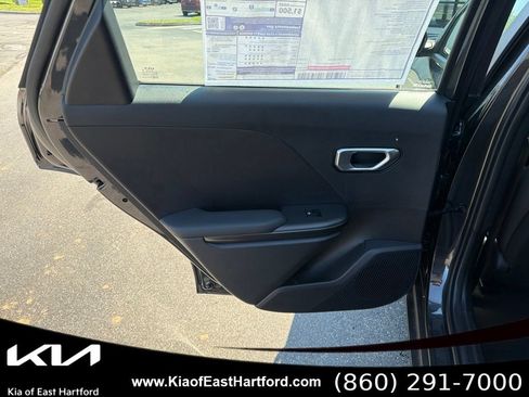 New 2026 Kia K4 FWD image 17